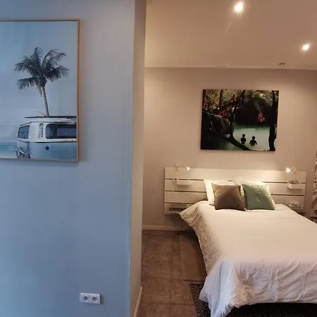 4 Personnes Equipe En Centre-ville Appartement Rouen